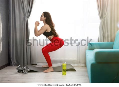 Sexy Fit Brunette Woman Sportwear Doing Stock Photo 1616315194 Shutterstock