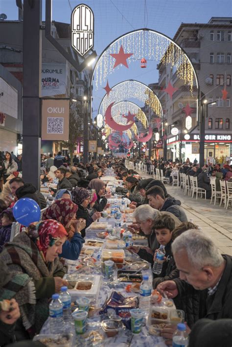 Bağcılar Meydanı nda Ramazan ayı boyunca sürecek etkinlikler için plato