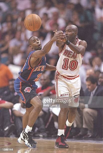 Charlie Ward Knicks Photos and Premium High Res Pictures - Getty Images