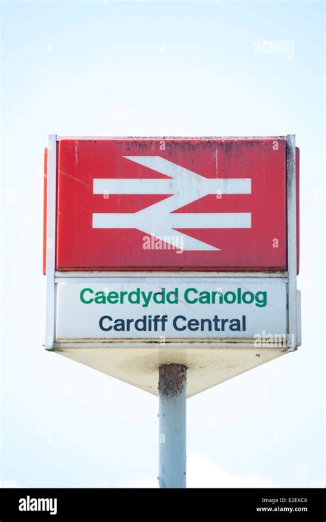 Cardiff Central Station Sign Stock Photo Alamy