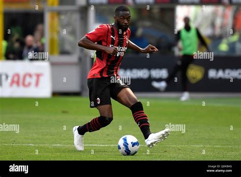 Fikayo Tomori Of Ac Milan In Action During The Serie A