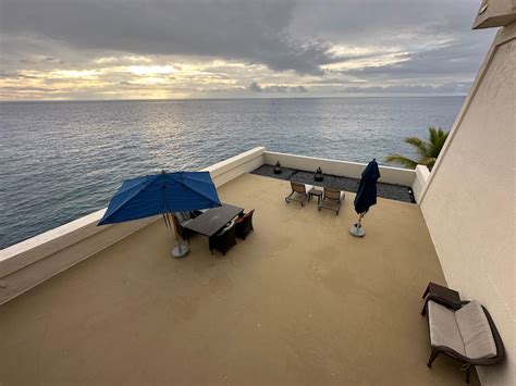 Outrigger Kona Resort and Spa Review (Big Island) [2023] - UponArriving