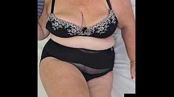 Curvy Mature Mom Seduce With Her Saggy Soft Tits And Big Ass XVIDEOS