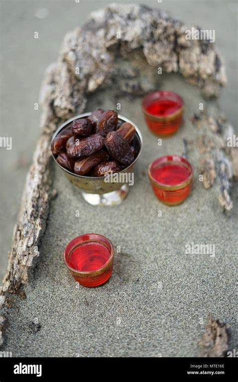 Ramadan dates or kurma for iftar opening Stock Photo - Alamy