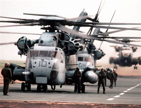 22 best images about (B) - CH 53 - MILITARY HELICOPTER on Pinterest ...