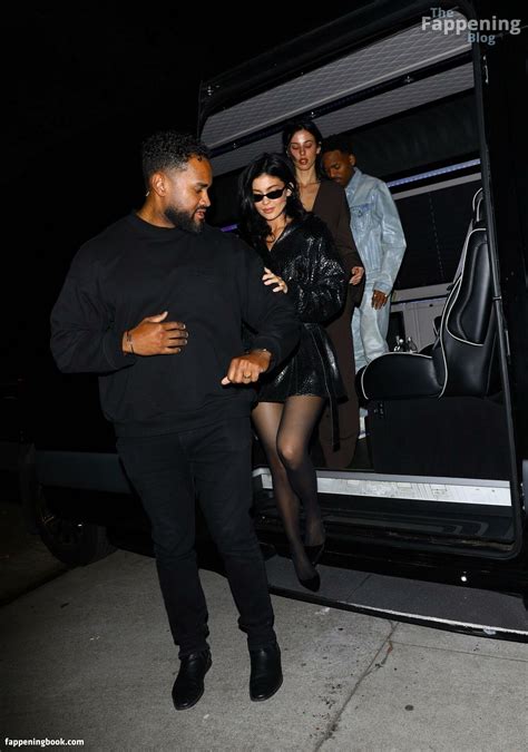 Kylie Jenner Kyliejenner Kyliejenner Nude OnlyFans Leaks The Fappening Photo