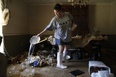 Tens of thousands in Louisiana seek FEMA aid following devastating ...