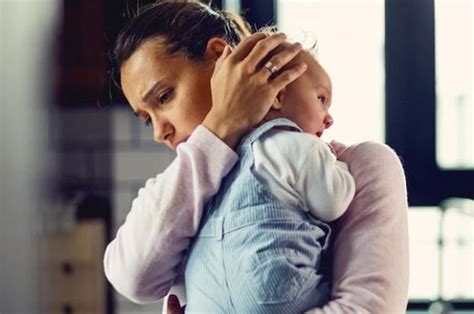 Perut Kembung Pada Bayi Usia Bulan Benarkan Karena Pemberian Susu