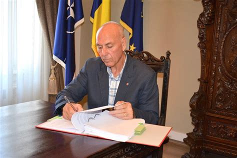 Președintele CJ Brașov Şerban Todorică Constantin Cumpărăm din fonduri