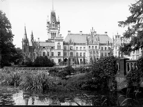 Journal Of Art In Society On Twitter Kopice Castle In Poland Was