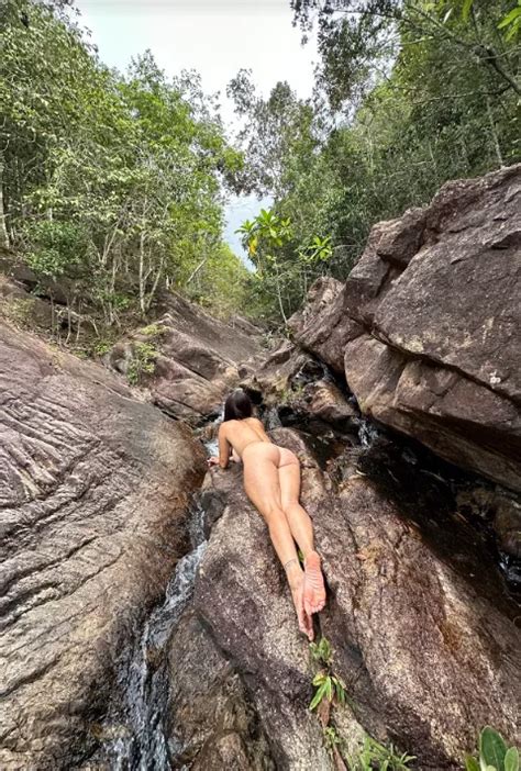 Being Naked Outdoors Is Good For The Health Nudes Nakedadventures