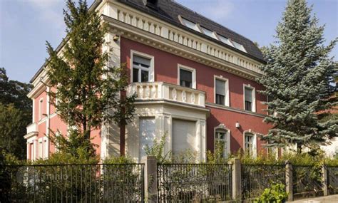 Luxury houses for sale in Berlin. Prestigious villas and cottages in ...