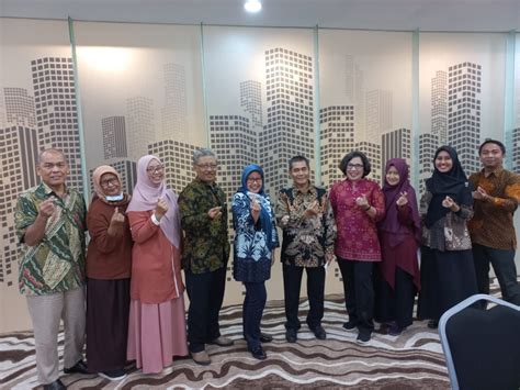 Workshop Reanalisis Kurikulum Tahun 2022 Program Studi S1 Matematika