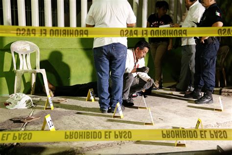 Matan a tres policías en Villahermosa