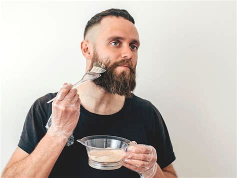 How To Line Up Your Beard What Experts Say — Beard Style