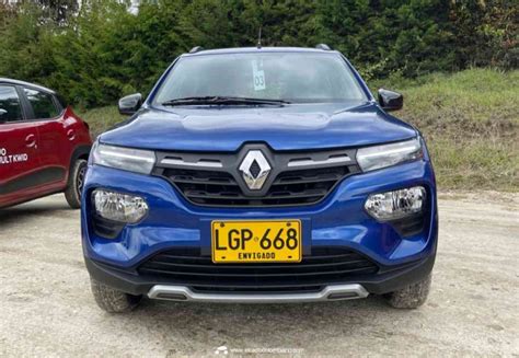 Renault Kwid 2023 en Colombia precios versiones y ficha técnica