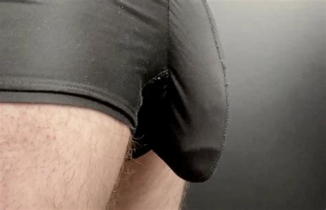 Monster Cock Grows Out The Bottom Of Shorts American Gay Amateur Porn Xhamster
