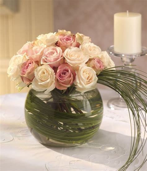 17 Best images about Rose Centerpieces on Pinterest | Floating candles, Vases and Vase