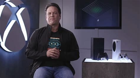 Xbox Phil Spencer Ha Promesso Che Le Console Continueranno Ad Essere