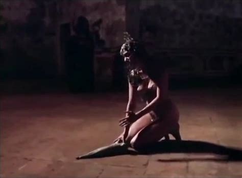 Naked Ellen Sherman In La Mansion De La Locura