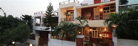 Best Hotels In Rishikesh For Couples Romantic Getaways At Lamrin