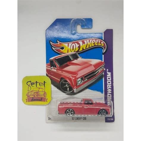 Jual Hot Wheels Hotwheels Chevy C Hw Showroom Merah Red Shopee Indonesia