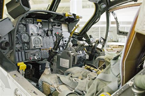 US Army OV-1 Mohawk Cockpit FULLY RESTORED:, 46% OFF