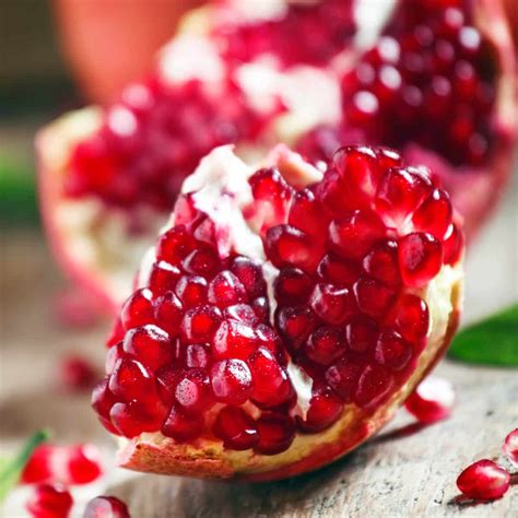 How To Tell If A Pomegranate Is Ripe 4 Easy Ways