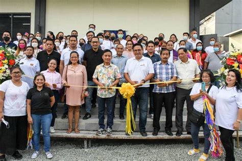 Fresnedi Inaugurates The Newly Constructed Alabang Central Market The