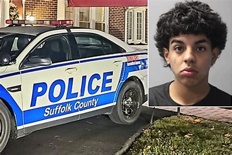 Seen Him 20 Year Old Intentionally Strikes Suffolk County Officer With