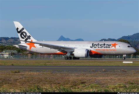 Vh Vkg Jetstar Airways Boeing Dreamliner Photo By Lance C Broad