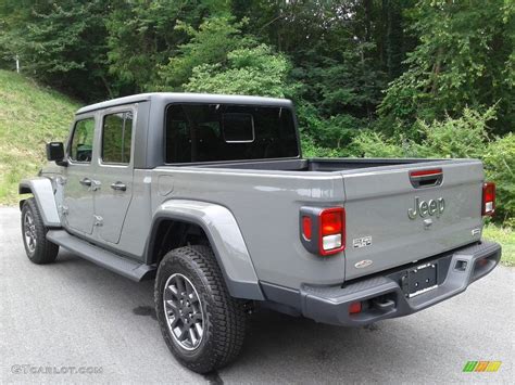 2020 Sting Gray Jeep Gladiator North Edition 4x4 138486401 Photo 9