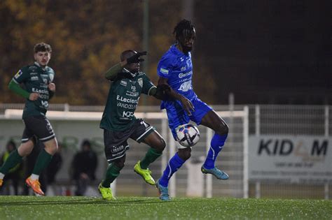 Football R Gional Sarreguemines R Compens Sur La Pelouse De Vand Uvre