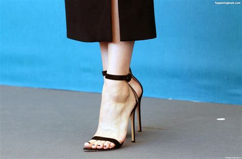 Vanessa Kirby Nude OnlyFans Leaks Fappening Page 10 FappeningBook