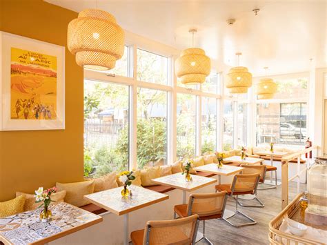 Sofi Corner is a life raft in a sea of condo buildings - Review