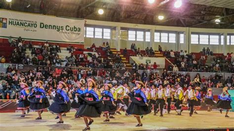 Folkloristas De Huancayo Y Dalia Huayta Se Coronaron Campeones Del