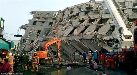 Taiwan Earthquake Leaves ‘hundreds Of People Feared Trapped In