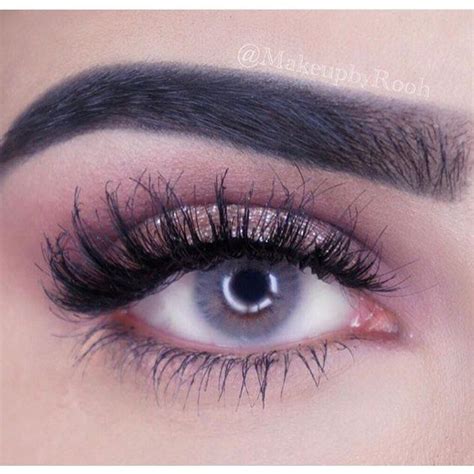 Huda Kattan On Instagram Makeupbyrooh Shophudabeauty Lashes In