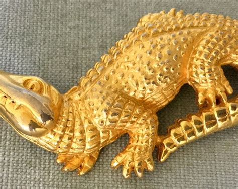 Giant Doreen Ryan Signed Alligator Crocodile Gold Metal Brooch Pin