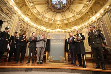 Inscriben En El Muro De Honor Del Congreso Del Estado A O Del