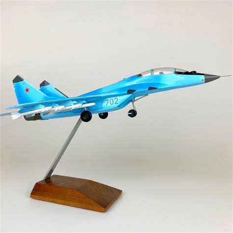 Готовая модель самолета истребителя Миг-35 "ВВС" арт. RA0359136 ...