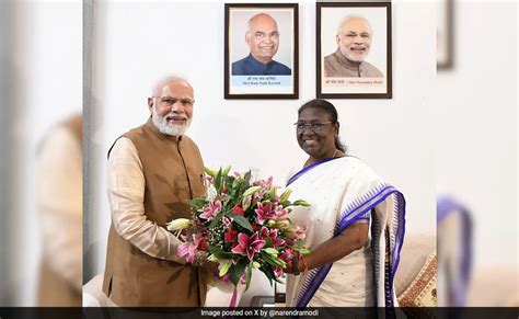 Pm Modi Birthday President Droupadi Murmu Greets Pm Narendra Modi On