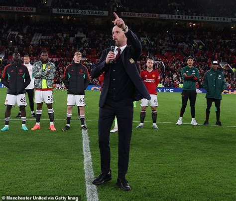 Erik Ten Hag Issues Passionate Rallying Cry In On Pitch Speech To Man