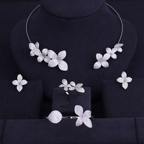 Luxury Real Micro Pave Setting Cubic Zirconia Leaves Shaped Necklace Earrings Ring Bracelet