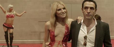 Naked Dree Hemingway In Starlet