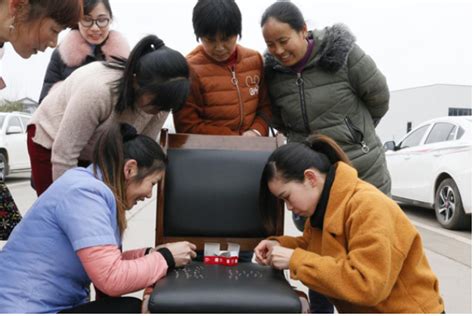 靓丽女人节，巾帼半边天 四川宝晶玻璃有限责任公司