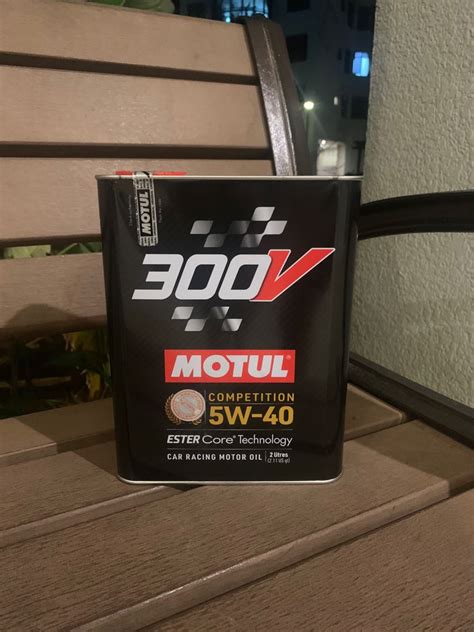 Motul 300V 5W40, Car Accessories, Accessories on Carousell