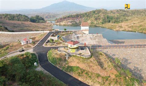 Bendungan Cipanas Ujungjaya Sumedang Rampung Dikerjakan Sumber Biaya