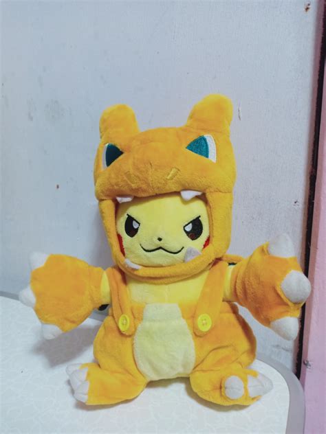 Pikachu Charizard Plush, Hobbies & Toys, Toys & Games on Carousell