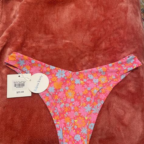 BRAND NEW Kulani Kinis Swimsuit Top Size Depop